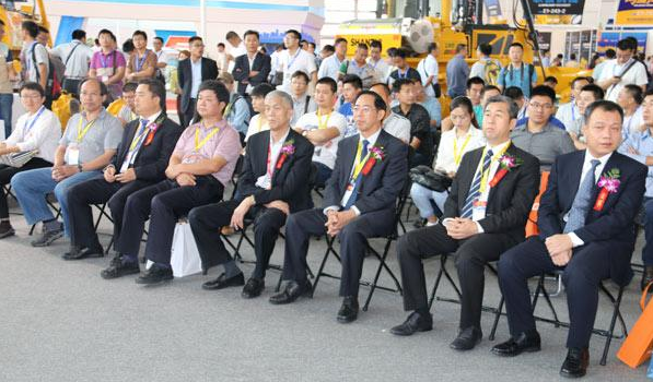 山推、混凝土、混凝土機械、混凝土機械應用技術(shù)