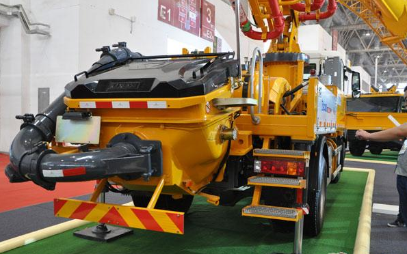 HB67K泵車(chē) HB67K泵車(chē)