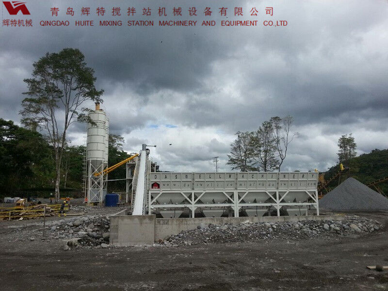 輝特混凝土攪拌站HZS90攪拌臂布置合理，攪拌性能強