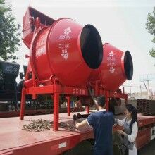 廠家直供生產(chǎn)率高、攪拌質(zhì)量好、造型美觀、移動(dòng)方便混凝土攪拌機(jī)