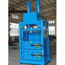 塑料瓶打包機(jī)，礦泉水瓶打包機(jī)