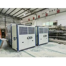 橋梁焊接工人專用低溫冷風(fēng)機(jī)，橋梁焊接專用制冷機(jī)降溫制冷，橋梁焊接常用冷凍機(jī)制冷，橋梁焊接采用冷卻機(jī)降溫制冷