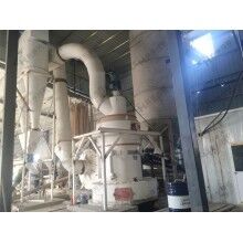 清潔環(huán)?；劾酌赡シ蹤C(jī)生產(chǎn)線設(shè)備HCQ磨粉機(jī)